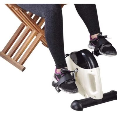 mini pedalier estático o pedalina