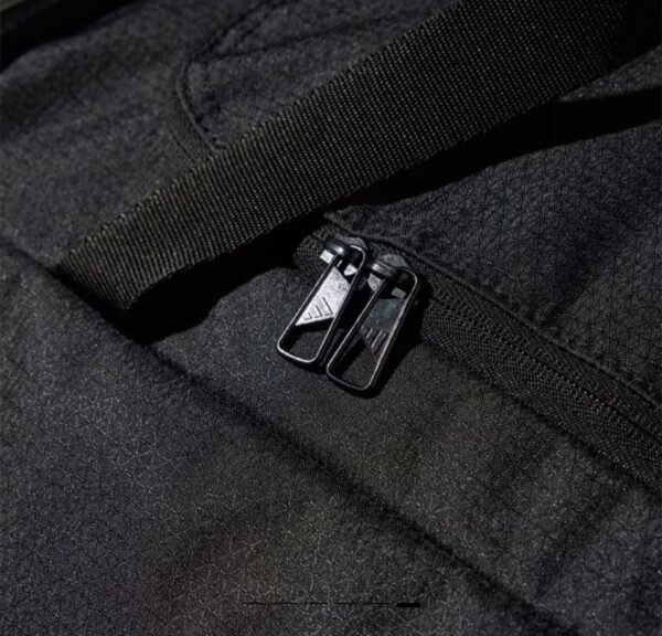 bolsa de deporte de la marca adidas - Imagen 4