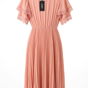 Vestido largo plisado rosa salmón con mangas de encaje y cuello alto