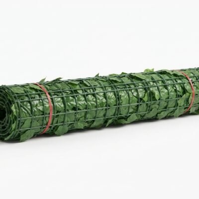 Rollo de seto artificial de hojas follaje sintético para ocultación de terraza